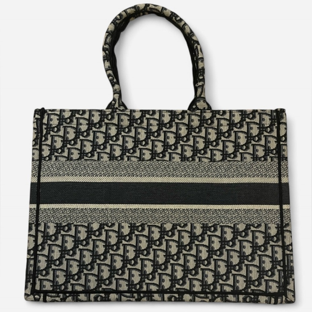 Dior Black and Beige Oblique Signature Tote - Picture 2 of 6